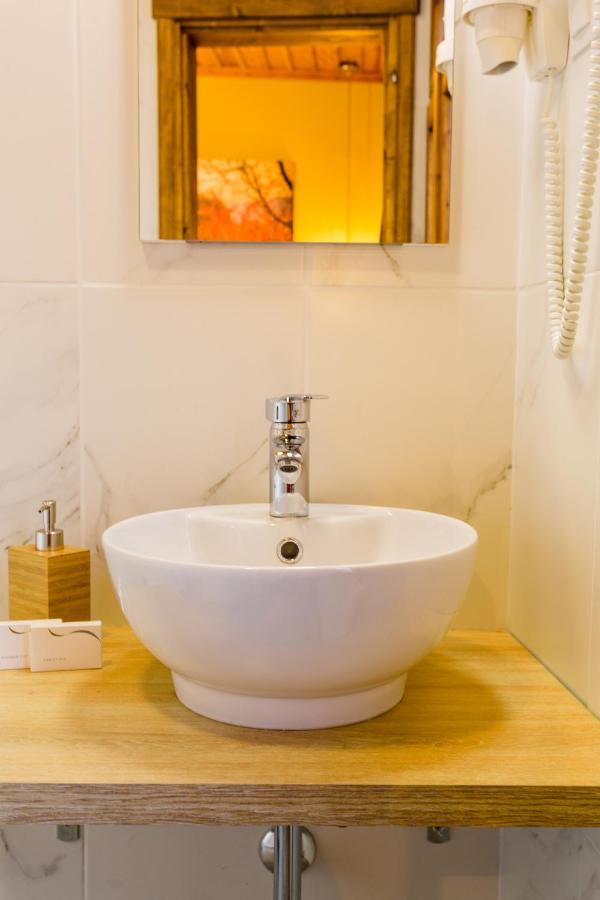 Blossom Rooms & Suite Veria  Esterno foto