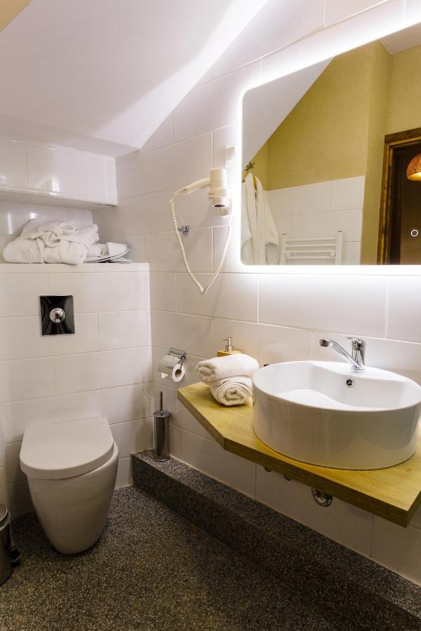Blossom Rooms & Suite Veria  Esterno foto