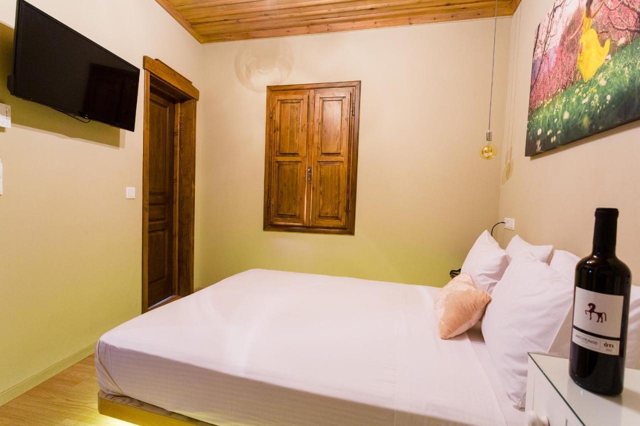 Blossom Rooms & Suite Veria  Esterno foto