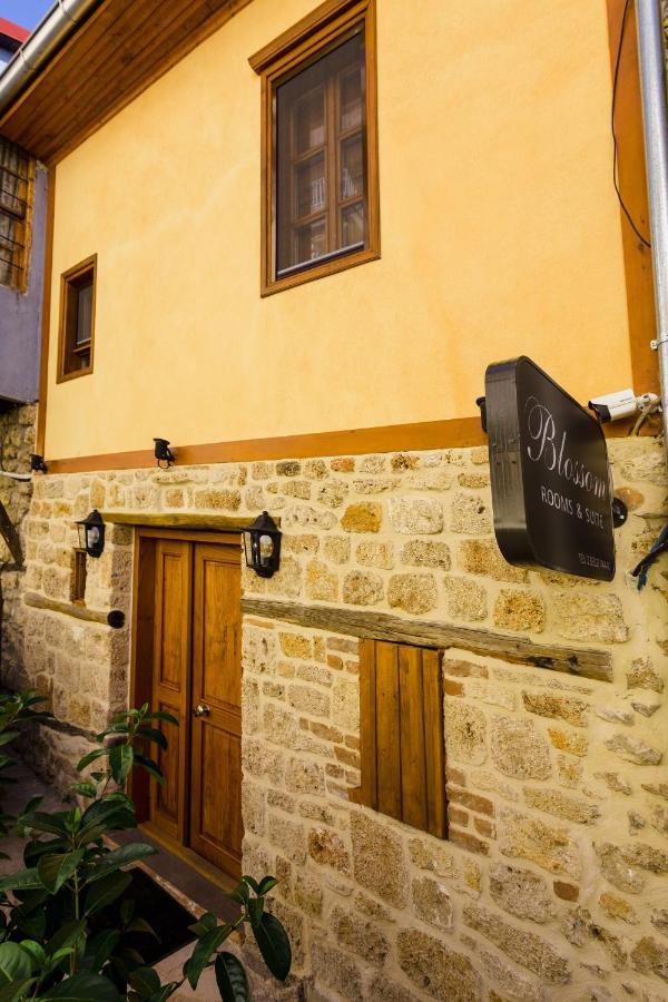 Blossom Rooms & Suite Veria  Esterno foto