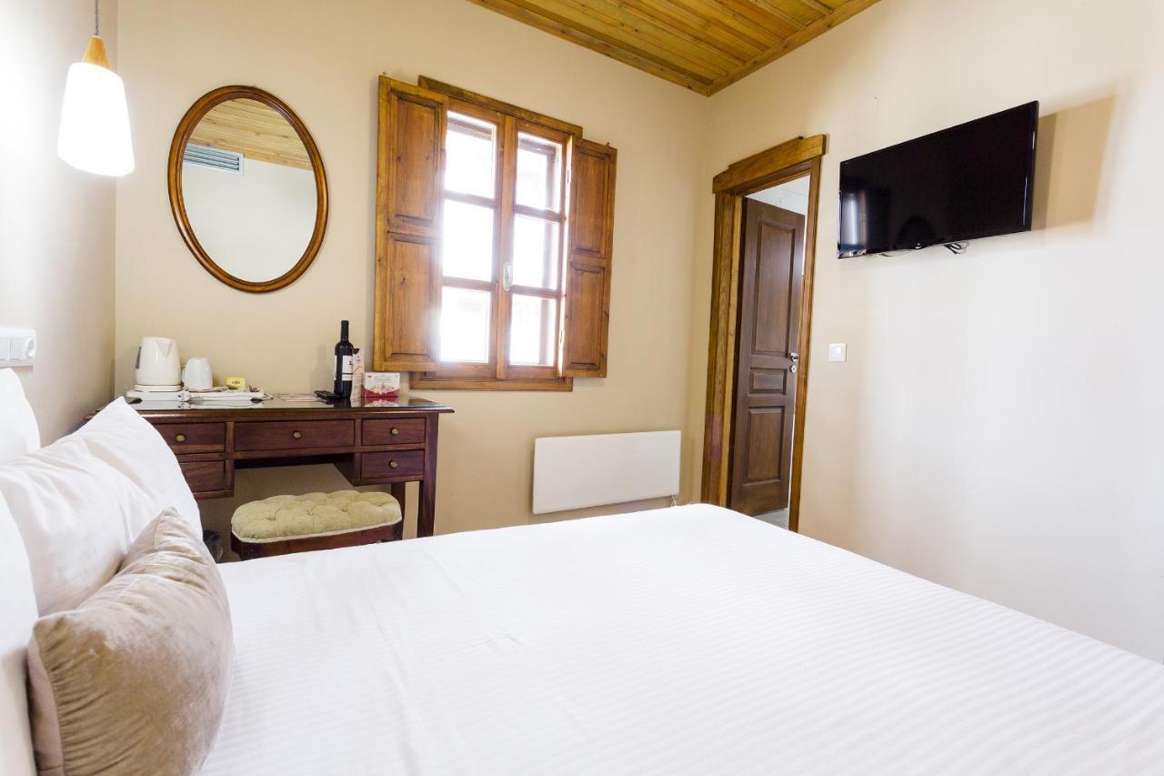 Blossom Rooms & Suite Veria  Esterno foto