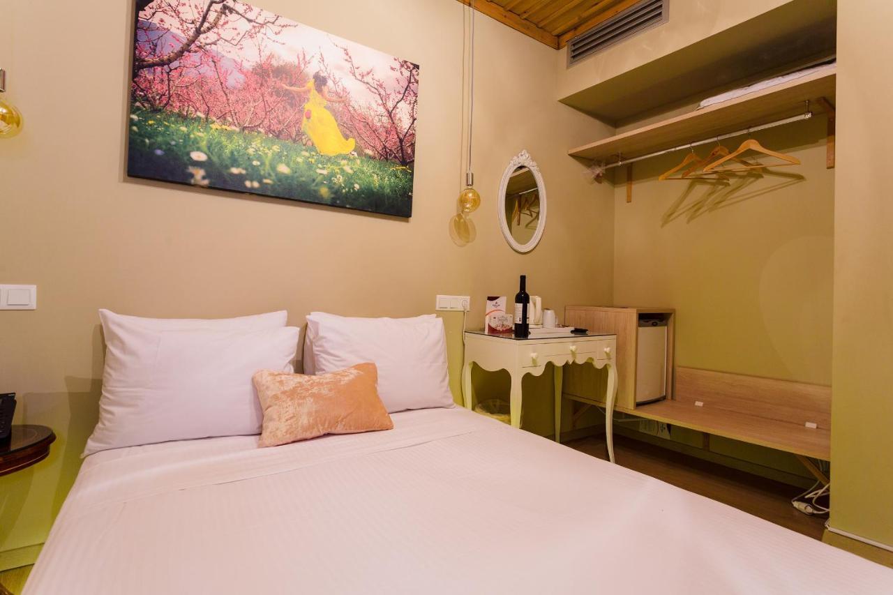 Blossom Rooms & Suite Veria  Esterno foto