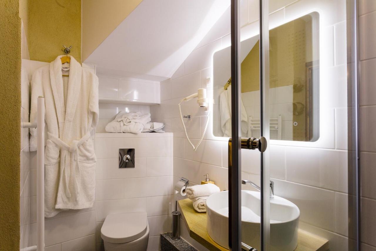 Blossom Rooms & Suite Veria  Esterno foto